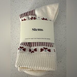 ✨NWT✨Stems: Luxury for Legs Socks - Pack of 2